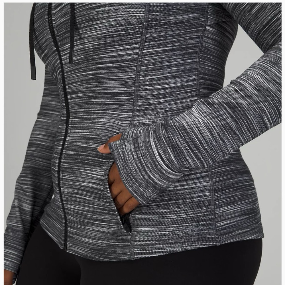 Lululemon Define Jacket - Picture 2 of 9